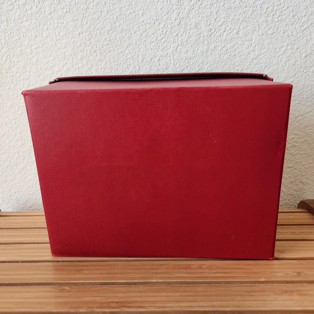 VTG Red Gray Neiman Marcus Christmas Small Gift‎ Box With Original Tissue Paper